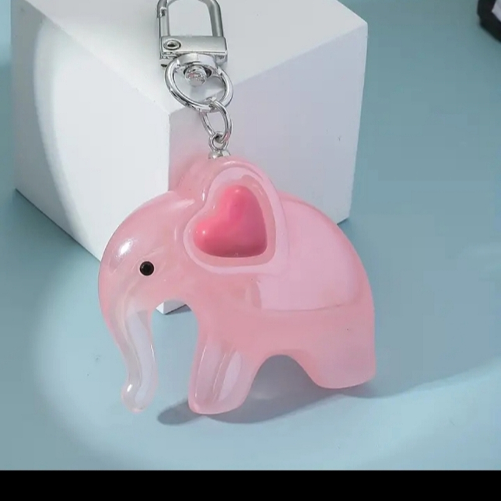 Pink Elephant Keychain 🐘 - Picture 4 of 8